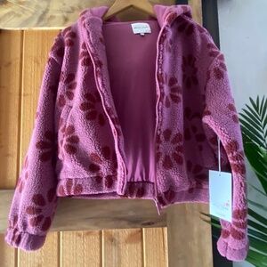 NWT✨ Women’s Hooded Teddy Jacket 🧸